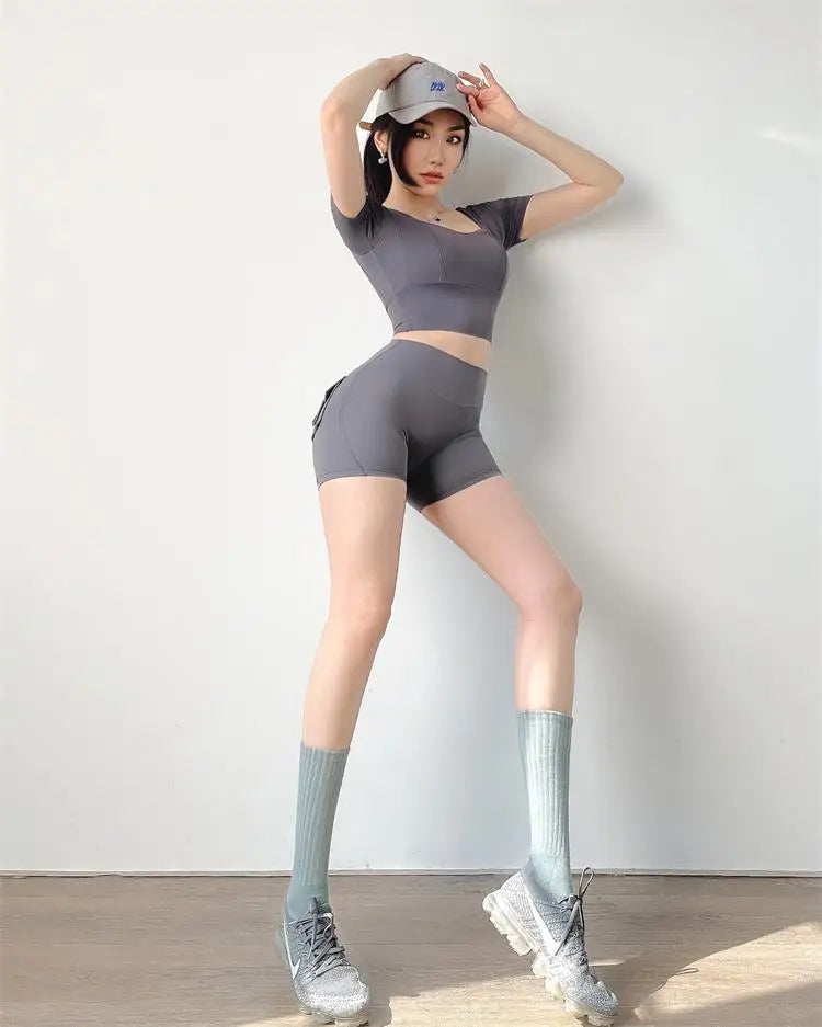 TRY TO BN Women's Sports Shorts with Pockets Butt Lifting High Waist Booty Scrunch Gym Workout Running Biker Yoga Fitness Shorts Everyday Essentials